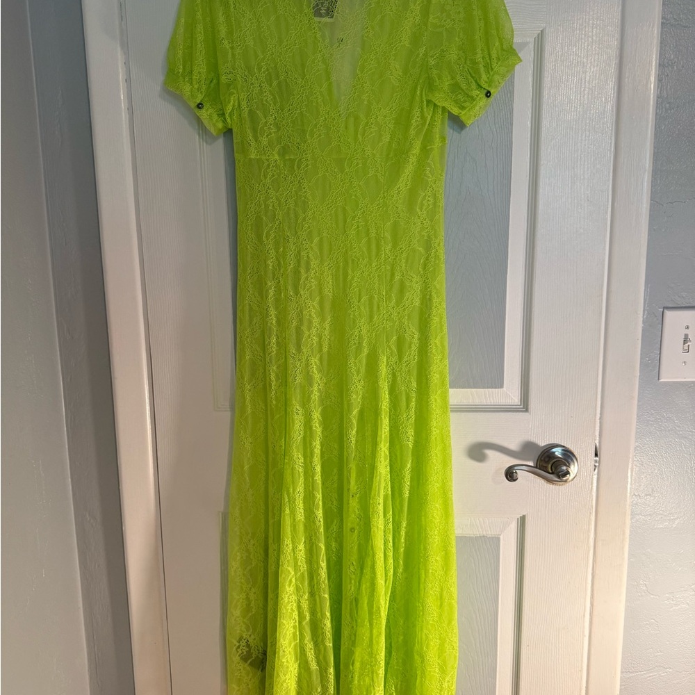 Urban Outfitters Connie Sheer Lace Maxi - Picture 3 of 3